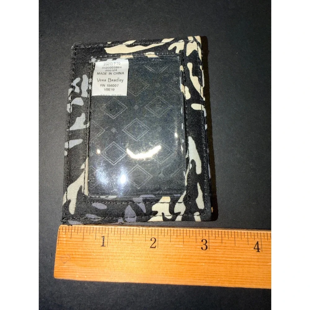 Vera Bradley no stains